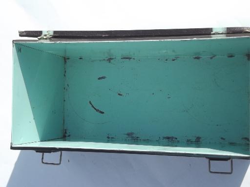 photo of 50s vintage Woodland ice chest camping cooler w/ original Poloron label #8