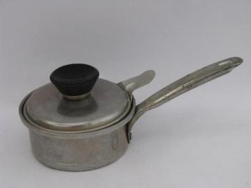 catalog photo of 50's vintage aluminum cookware, small Mirro egg poacher pan w/ lid