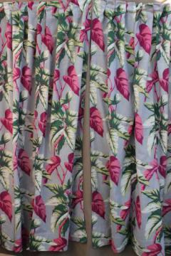 catalog photo of 50s vintage barkcloth drapes, cotton barkcloth fabric w/ caladium leaf print