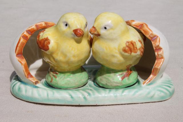 photo of 50s vintage ceramic salt & pepper shakers, S&P set twin baby chicks double yolk egg shell #1