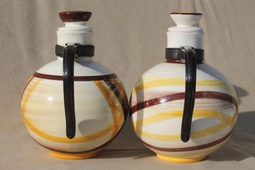 photo of 50s vintage coffee carafe pitchers, Vernon Kilns Organdie brown & yellow plaid pottery #9