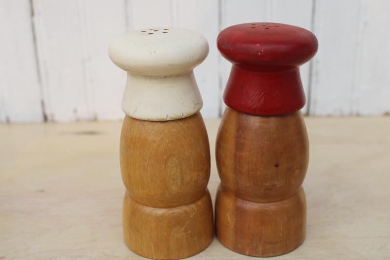 photo of 50s vintage hand painted wood S&P set lot, large wooden range shakers Salty & Peppy #7