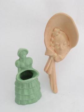 catalog photo of 50s vintage pink & jadite green matte pottery planter & wall pocket, sunbonnet ladies