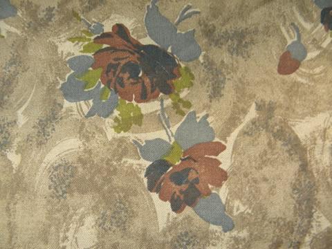 photo of 50s vintage rayon or rayon/cotton fabric, roses floral print in brown #1