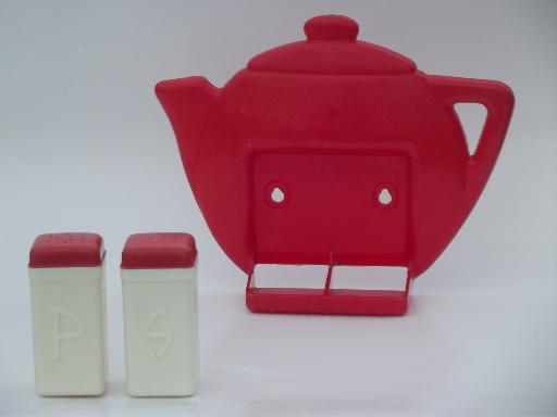 photo of 50s vintage red & white plastic S&P set, wall rack range shakers in teapot #6