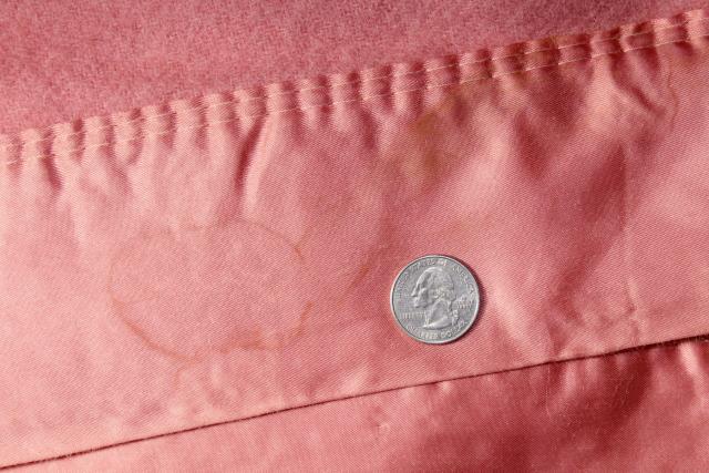 photo of 50s vintage thick pure wool bed blankets, rose pink w/ satin binding #10