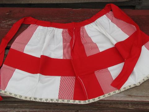 photo of 50s-60s vintage red and white cotton sewing apron w/ tape measure hem #1