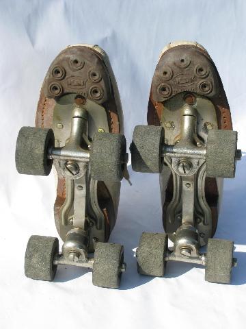 photo of 50s-60s vintage roller skates, white leather boots, girls or ladies #4