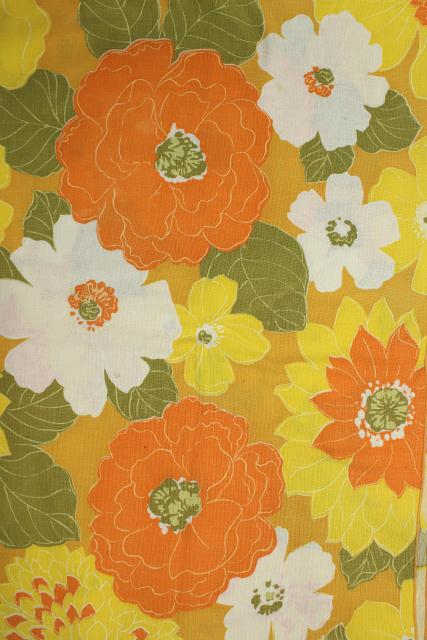 photo of 60s 70 vintage table linens napkins lot, retro flowers, avocado green & yellow gold #2