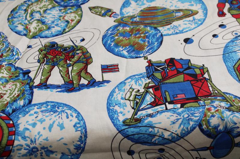 photo of 60s 70s vintage cotton fabric, spacesuit astronauts moon landing rockets print #7