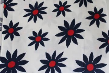 catalog photo of 60s 70s vintage cotton pique fabric, flower power daisies print red & blue