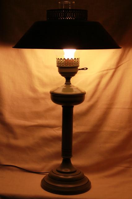 photo of 60s 70s vintage tole table lamp w/ metal shade, olive green w/ painted oak acorn in black #10