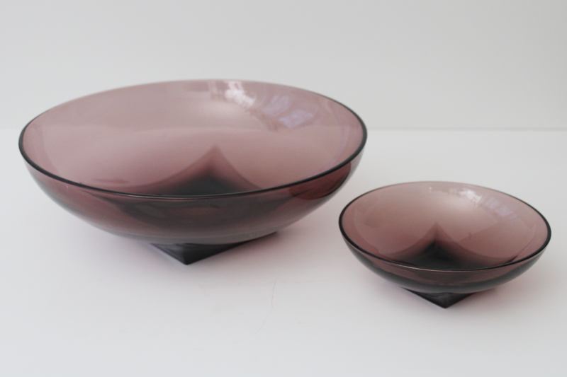 photo of 60s mod vintage Moroccan amethyst purple glass chip & dip bowl set, snack serving bowls #1