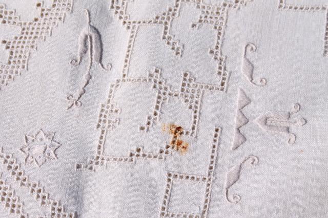 photo of 60s vintage Madeira or Italian hand embroidered hemstitched linen tablecloth & napkins #10