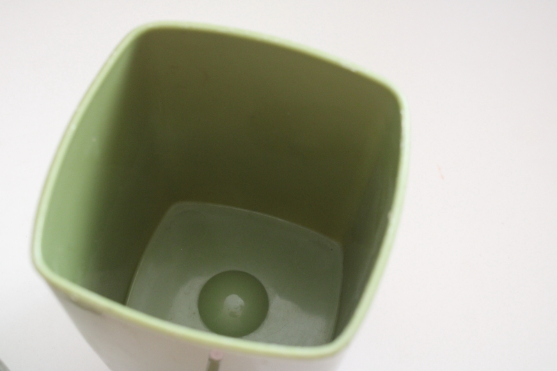 photo of 60s vintage avocado green Swing A Way hand crank ice crusher w/ suction base  #7