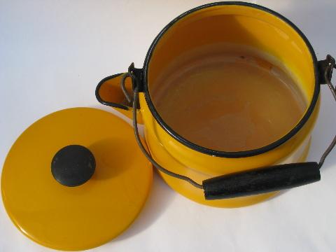 photo of 60s vintage bright yellow enamel teakettle, big tea kettle pot w/ wood handle #3