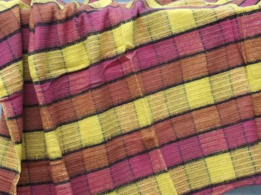 photo of 60s vintage camping / stadium blanket, tartan plaid storage bag and label #1