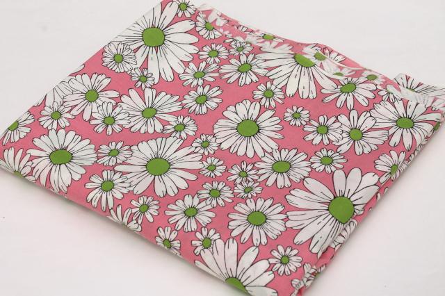 photo of 60s vintage fabric, pink & white daisies print cotton flower power daisy print #3