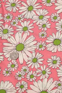 catalog photo of 60s vintage fabric, pink & white daisies print cotton flower power daisy print