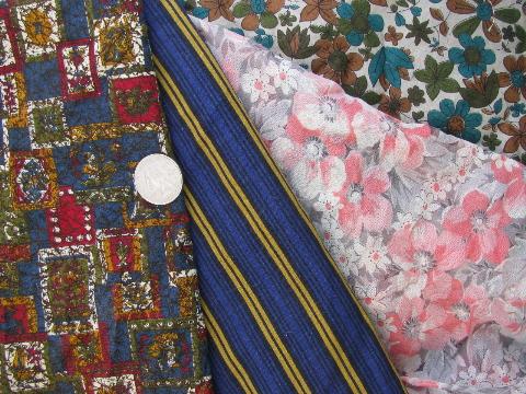 photo of 60s vintage print fabric scraps lot, for quilting / retro sewing / crafts #8