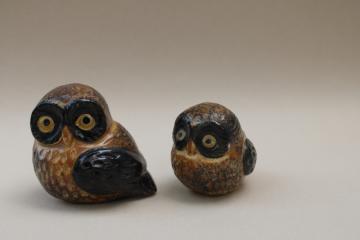 catalog photo of 70s 80s vintage ceramic owls OMC Otagiri Japan, rustic pottery owl figurines