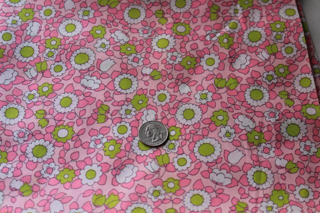 photo of 70s 80s vintage cotton fabric, retro daisy print lime green & neon day-glo pink! #1