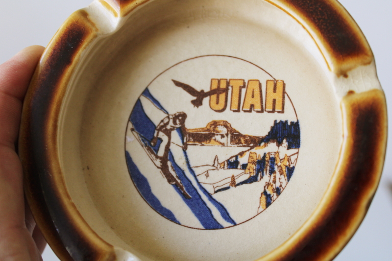 photo of 70s mod vintage Utah ashtray skiers print on chunky stoneware ceramic, ski vacation souvenir #2