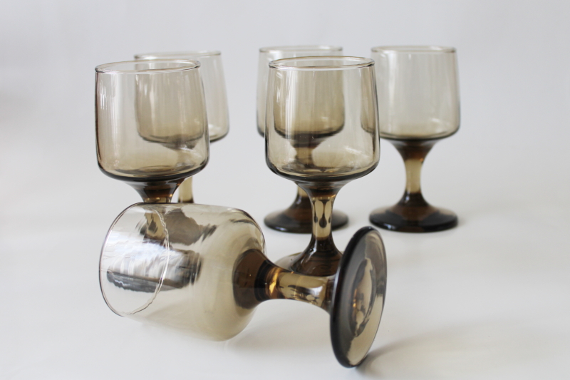 photo of 70s mod vintage smoke glass wine glasses, Libbey Accent tawny brown glassware #2