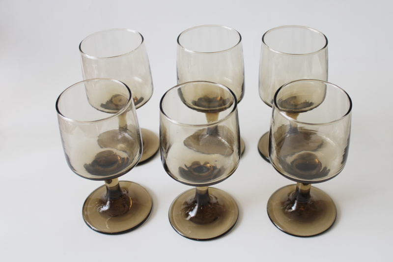 photo of 70s mod vintage smoke glass wine glasses, Libbey Accent tawny brown glassware #3