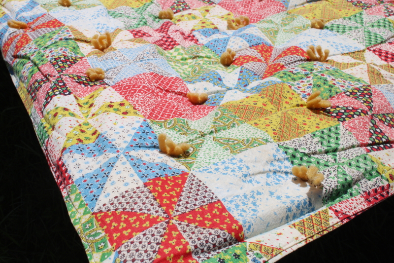 photo of 70s prairie girl vintage comforter, cheater patchwork print cotton whole cloth yarn tied quilt #3