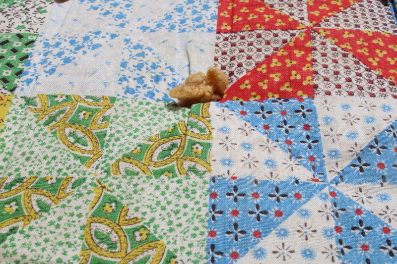 photo of 70s prairie girl vintage comforter, cheater patchwork print cotton whole cloth yarn tied quilt #5