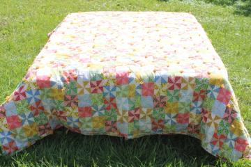 catalog photo of 70s prairie girl vintage comforter, cheater patchwork print cotton whole cloth yarn tied quilt 