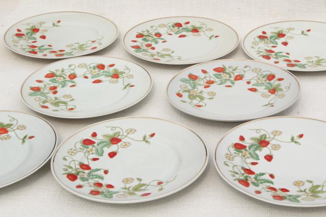 photo of 70s vintage Avon strawberry pattern china salad or dessert plates w/ red strawberries, set of 8 #1