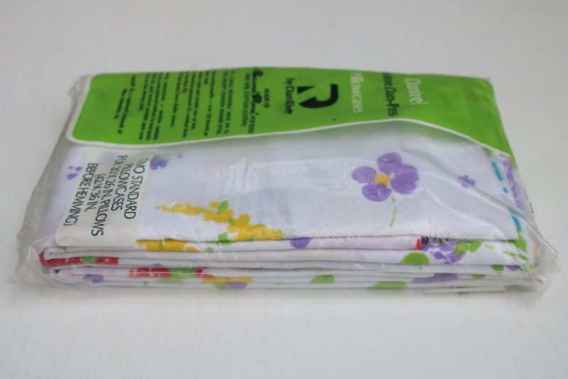photo of 70s vintage Dan River poly cotton blend pillowcases set sealed package retro floral print bedding  #3