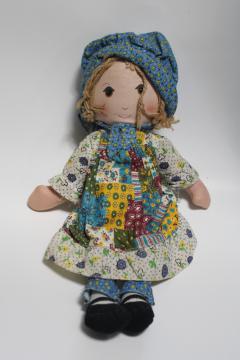 70s vintage Holly Hobbie rag doll, print cloth body girl, dress & sunbonnet