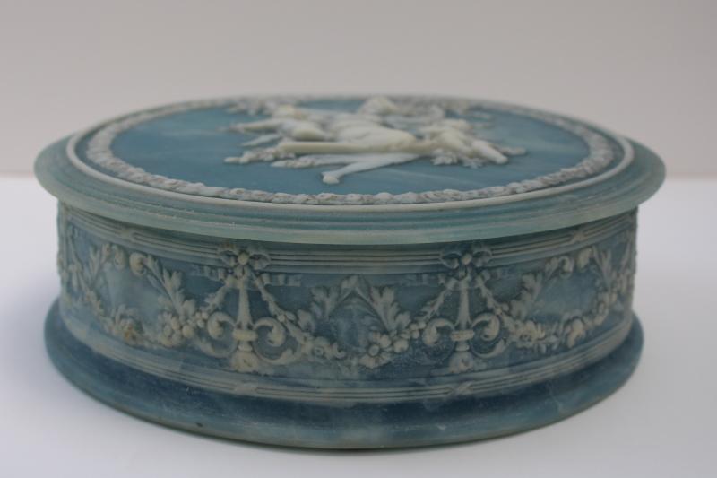 photo of 70s vintage Incolay stone jewelry box, blue & white jasperware style classical scene #4