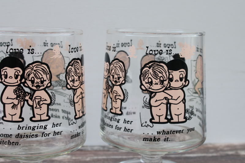 photo of 70s vintage Love Is print drinking glasses set, Kim Casali art LA Times 1976 #5