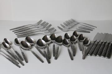 catalog photo of 70s vintage Malibu all over floral pattern stainless flatware Wm A Rogers Deluxe Oneida set for 6 