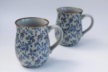 catalog photo of 70s vintage Otagiri Japan stoneware coffee mugs, blue brown floral calico chintz