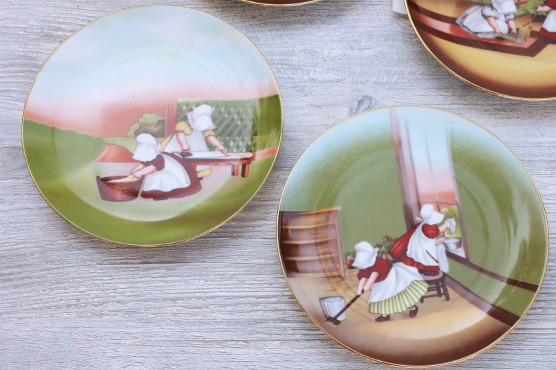 photo of 70s vintage Royal Bayreuth china plates complete set antique Sunbonnet Babies days of the week #3