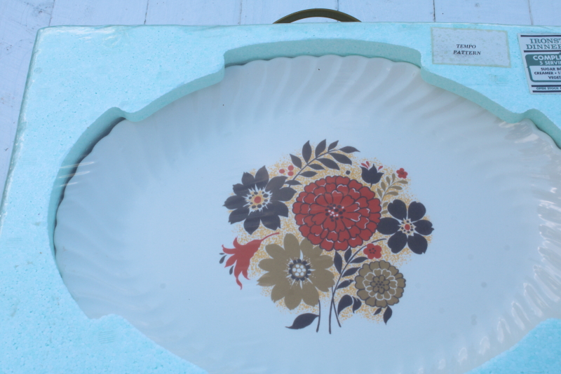 photo of 70s vintage Scio ironstone china serving pieces set in box, Tempo mod flowers orange & brown #5