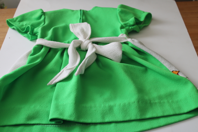photo of 70s vintage Sears Winnie the Pooh dress little girls size 6 embroidered pinafore style  #8