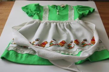 70s vintage Sears Winnie the Pooh dress little girls size 6 embroidered pinafore style 