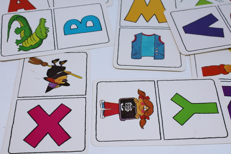 photo of 70s vintage The Scribbler flashcards alphabet letters matching game See & Know ABCs #2