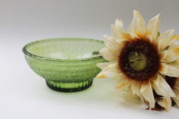 catalog photo of 70s vintage avocado green glass bowl, retro bark textured planter pot FTD 1975