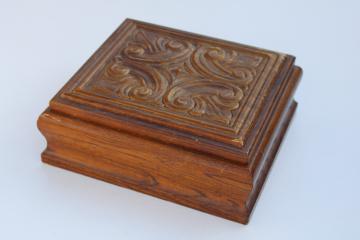 catalog photo of 70s vintage boho carved wood jewelry box w/ music box plays Evergreen