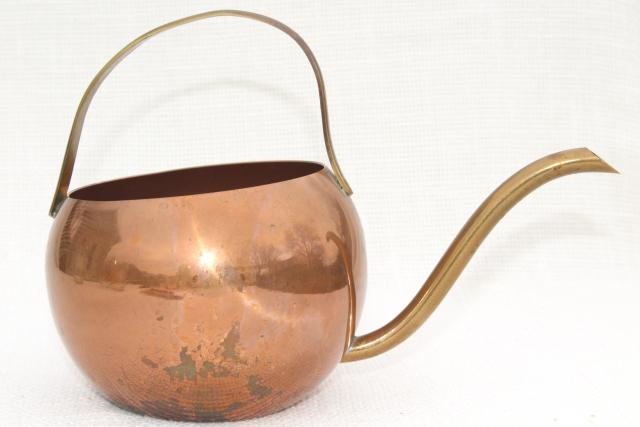 photo of 70s vintage copper watering can for house plants, round ball shape w/ long brass spout #4