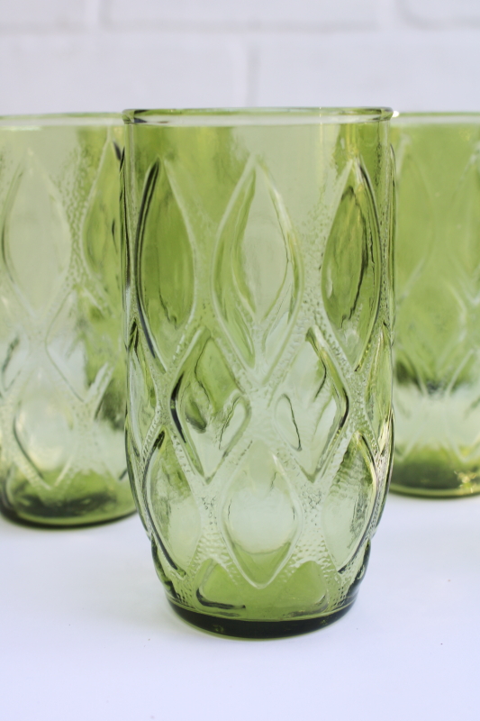 photo of 70s vintage drinking glasses mod green glass, Anchor Hocking Madrid pattern set of 8  #2