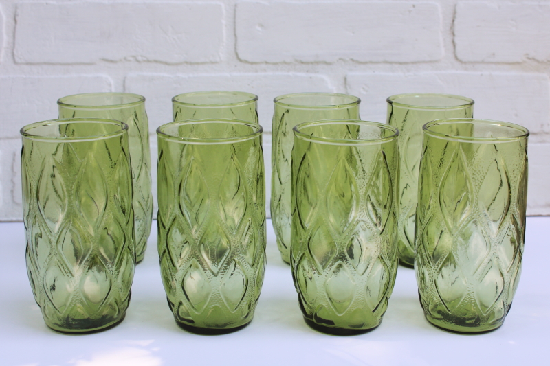 photo of 70s vintage drinking glasses mod green glass, Anchor Hocking Madrid pattern set of 8  #3