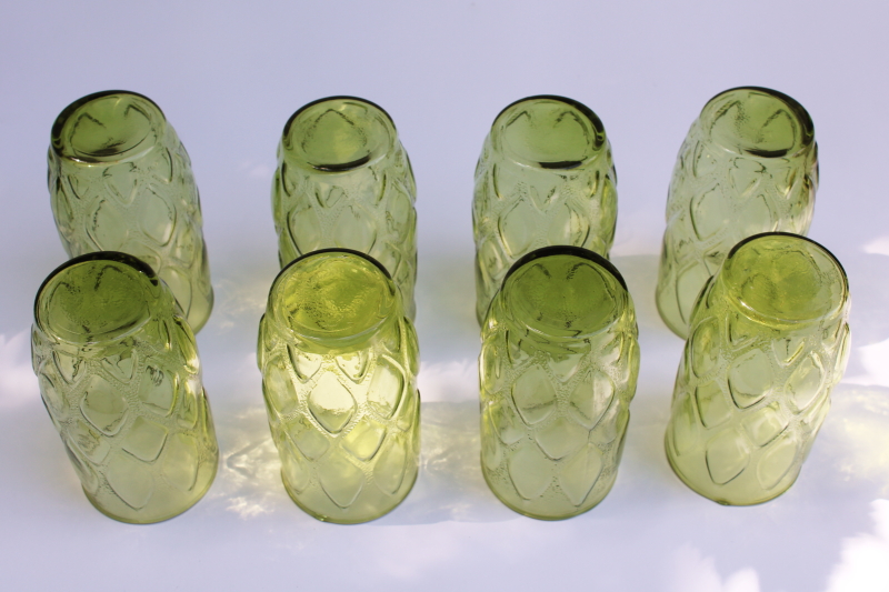 photo of 70s vintage drinking glasses mod green glass, Anchor Hocking Madrid pattern set of 8  #4